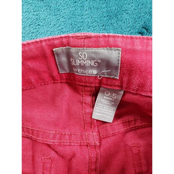 🌺 Chico's Red Straight Leg Jeans size 6 - Picture 2 of 9